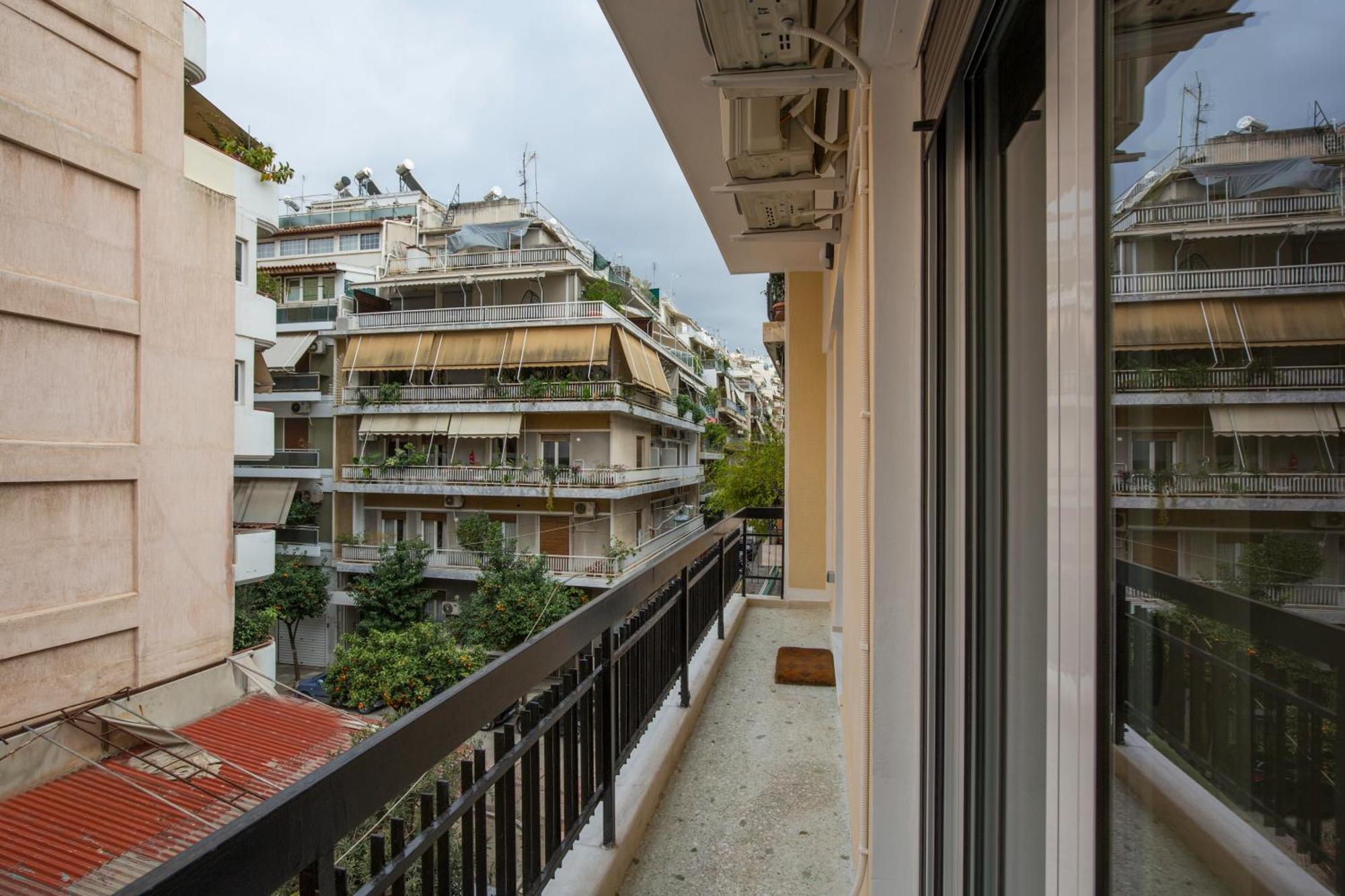 Urban Spacious Apartment Near Kallimarmaron Athen Eksteriør billede